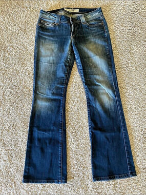 Joe's Jeans Bootcut Jeans in Blue Waist 28